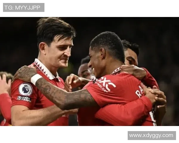 伊恩赖特的传奇足球生涯与对年轻球员的深远影响解析