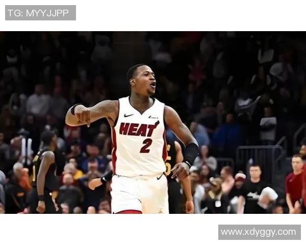 特里罗齐尔的篮球之路:从新秀到全能战士的蜕变与成长