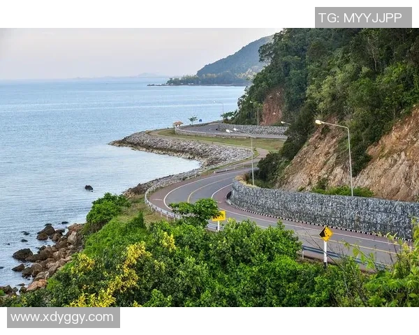 探索深圳盐田滨海栈道的自然风光与人文魅力之旅 探索深圳盐田滨海栈道的自然风光与人文魅力之旅